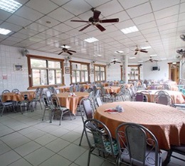 經典客家風味餐：道地客家小炒與油雞